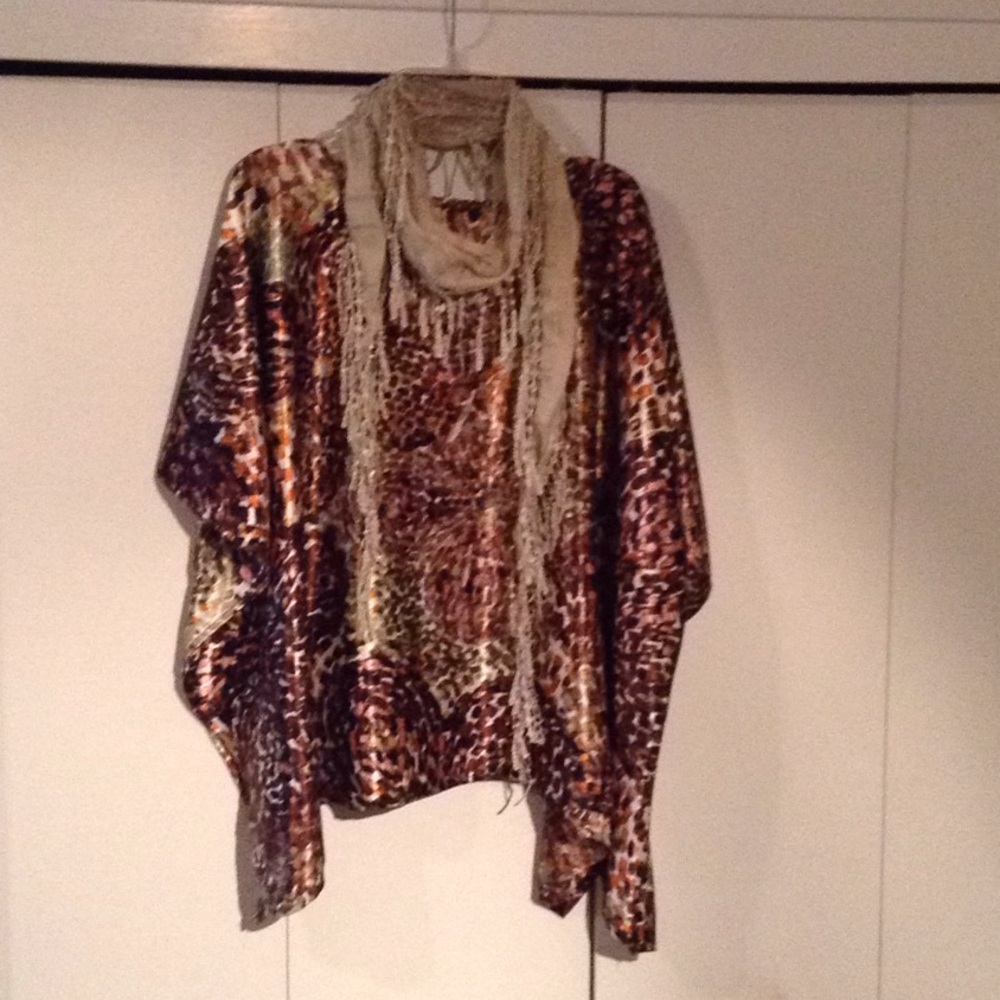 Lightweight Flowing Top